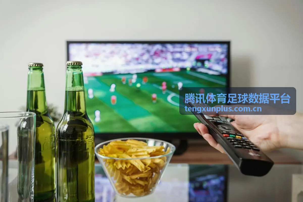 腾讯体育足球数据平台 - 英超射手榜争夺战